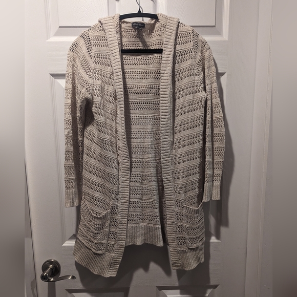 Women's Medium Eddie Bauer Sweater - Picture 4 of 5